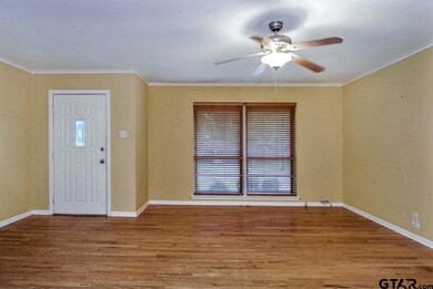 1432 1432 Westfield St, Tyler, TX 75704 - photo 2