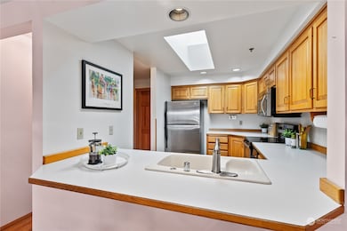 609 7th Ave N unit B302, Edmonds, WA 98020 - photo 6