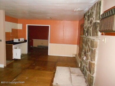 1057 Pine Ridge, Bushkill, PA 18324 - photo 4