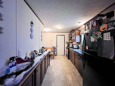 20642 Raleigh Dr, Clinton Township, MI 48036 - photo 5