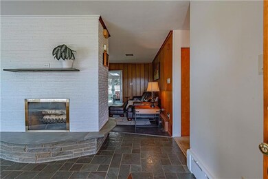 2336 S 6th St, Allentown, PA 18103 - photo 7