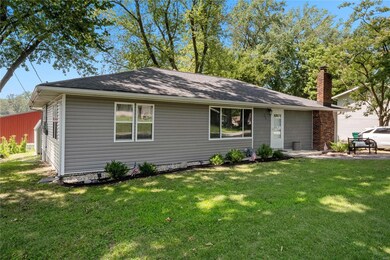 133 Carol Louise Dr, Caseyville, IL 62232 - photo 2