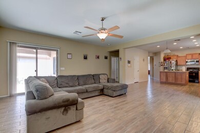 2358 N Monticello Dr-24