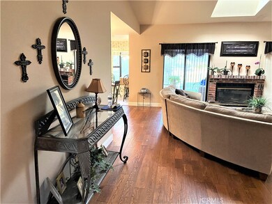 13947 Arrowhead Dr, Victorville, CA 92395 - photo 5