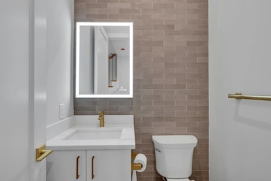 24 Clinton Ave unit 1, Jersey City, NJ 07304 - photo 5