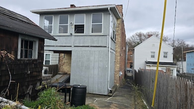 95 14th St, Troy, NY 12180 - photo 2