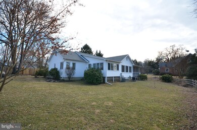 107 S 29th St, Purcellville, VA 20132 - photo 7