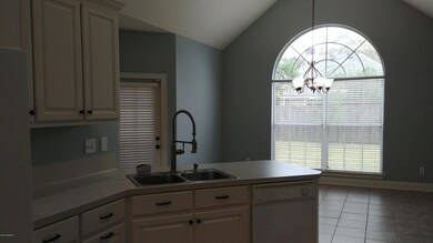 211 Crest Circle - 1