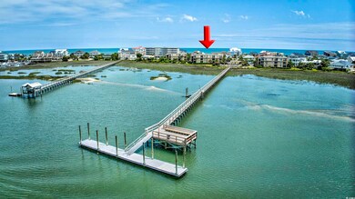 Wonderful dock to tie up to in deep water.