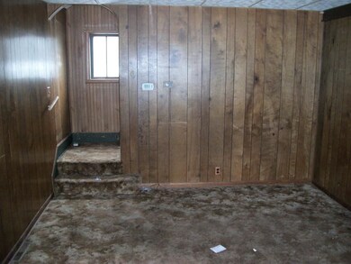 2712 Roosevelt Ave, Elkhart, IN 46517 - photo 3