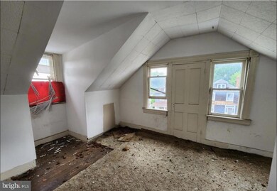 506 Mccabe Ave, Baltimore, MD 21212 - photo 4