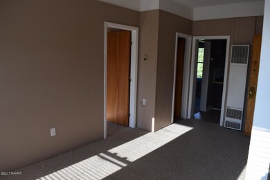 612 Osceola Ave unit 2, Big Rapids, MI 49307 - photo 4
