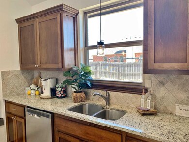 221 NW Granite Ave, Cache, OK 73527 - photo 7