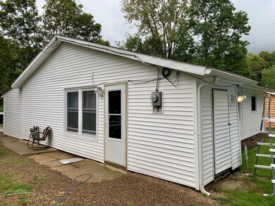 912 Cecilwood Dr, Mansfield, OH 44907 - photo 3