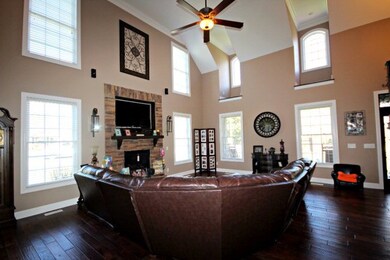 201 Brookside Dr, Cookeville, TN 38506 - photo 3