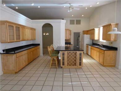 Kitchen. HUGE, REMODELED KITCHEN!