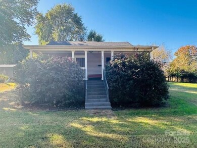 121 West St unit 127, Spindale, NC 28160 - photo 4