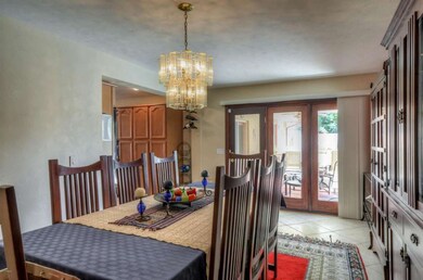 4 Dining Room (2)