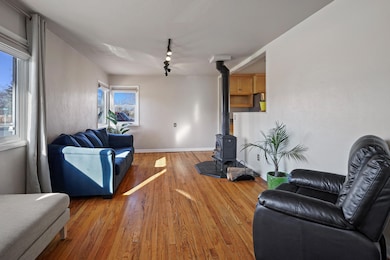 1232 SW 15th St, Redmond, OR 97756 - photo 7