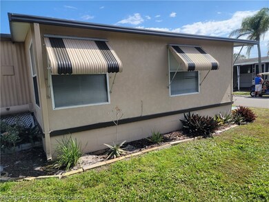 60 Pine Aire Cir, Lake Placid, FL 33852 - photo 5