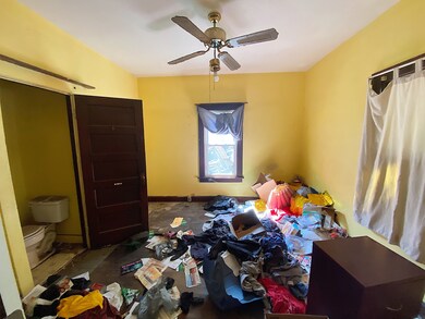 255 Young St, Franklin, IN 46131 - photo 6