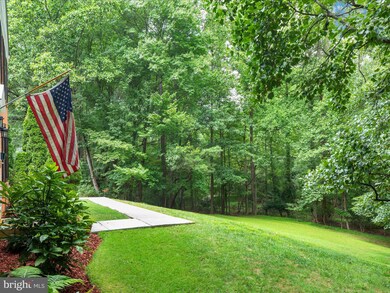 2304 Horseferry Ct, Reston, VA 20191 - photo 2