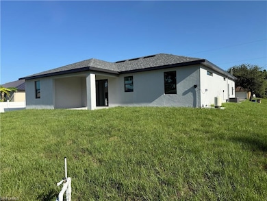 5519 Banning St, Lehigh Acres, FL 33971 - photo 3