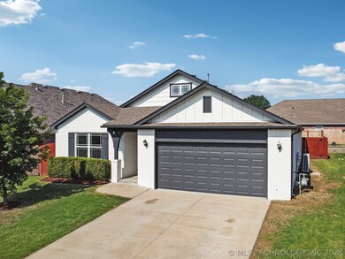 13330 S 20th Place, Bixby, OK 74008 - photo 2