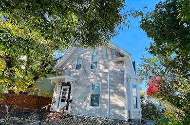 200 Laurel St, Manchester, NH 03103 - photo 6