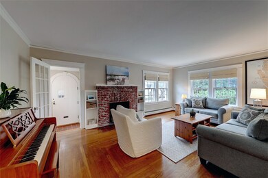 105 Wilcox Ave, Pawtucket, RI 02860 - photo 6