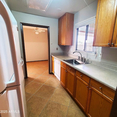 13232 N 98th Ave unit E, Sun City, AZ 85351 - photo 5