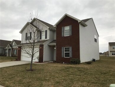 2674 Wildflower Ln, Greenwood, IN 46143 - photo 4