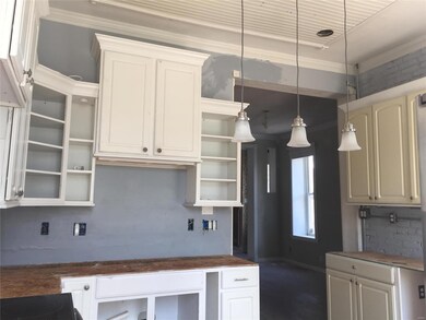 4558 Carter Ave, Saint Louis, MO 63115 - photo 7