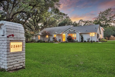 22607 Cardinal Ln, Tomball, TX 77377 - photo 2