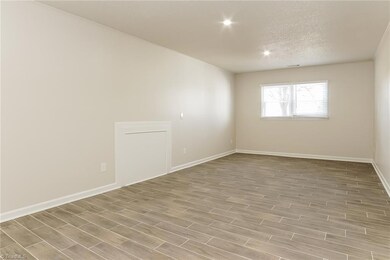 125 Sedgewick Ridge Ct, Lewisville, NC 27023 - photo 3