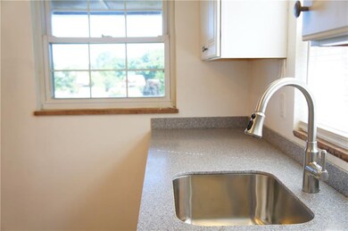 Kitchen w/ Granite Counter Tops, New Cabinets, Dis