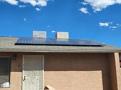 2829 E Tracy Ln unit 4, Phoenix, AZ 85032 - photo 2