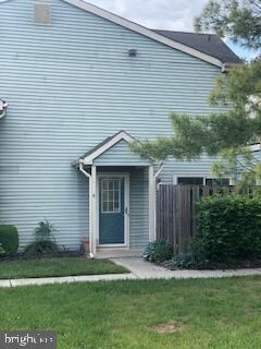 5806 Shadbush Ct unit E, Frederick, MD 21703 - photo 2