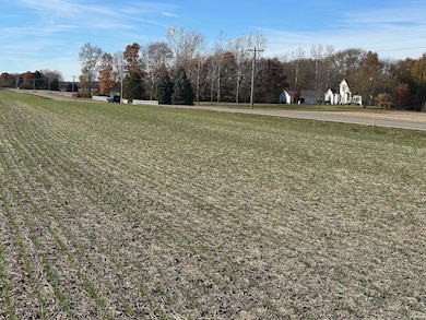 9100 Carroll Rd, Churubusco, IN 46723 - photo 3