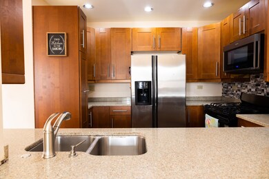 427 Town Place Cir, Buffalo Grove, IL 60089 - photo 5