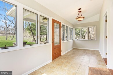 8230 Dogwood Rd, Windsor Mill, MD 21244 - photo 4