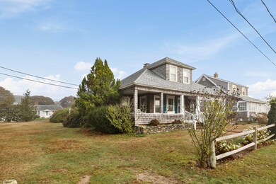 001-photo--8701236