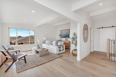 3045 Grove St Ventura-8