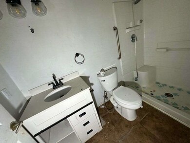 453 N Mccampbell St, Aransas Pass, TX 78336 - photo 6