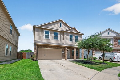 Curb appeal that invites you in—make yourself at h