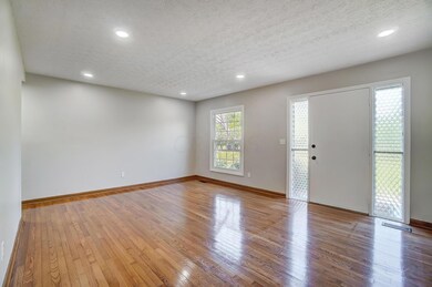 422 Pamlico St unit 7, Columbus, OH 43228 - photo 5