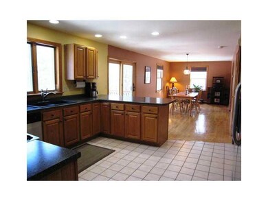 222 Pownal Rd, Freeport, ME 04032 - photo 4