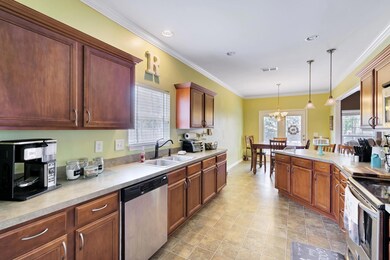 Large Kitchen