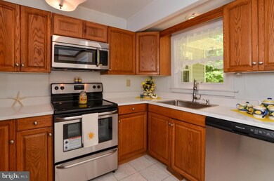 50 Greenway Dr, Colonial Beach, VA 22443 - photo 5