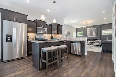 2641 Avalon Woods Ct, Portage, MI 49024 - photo 7